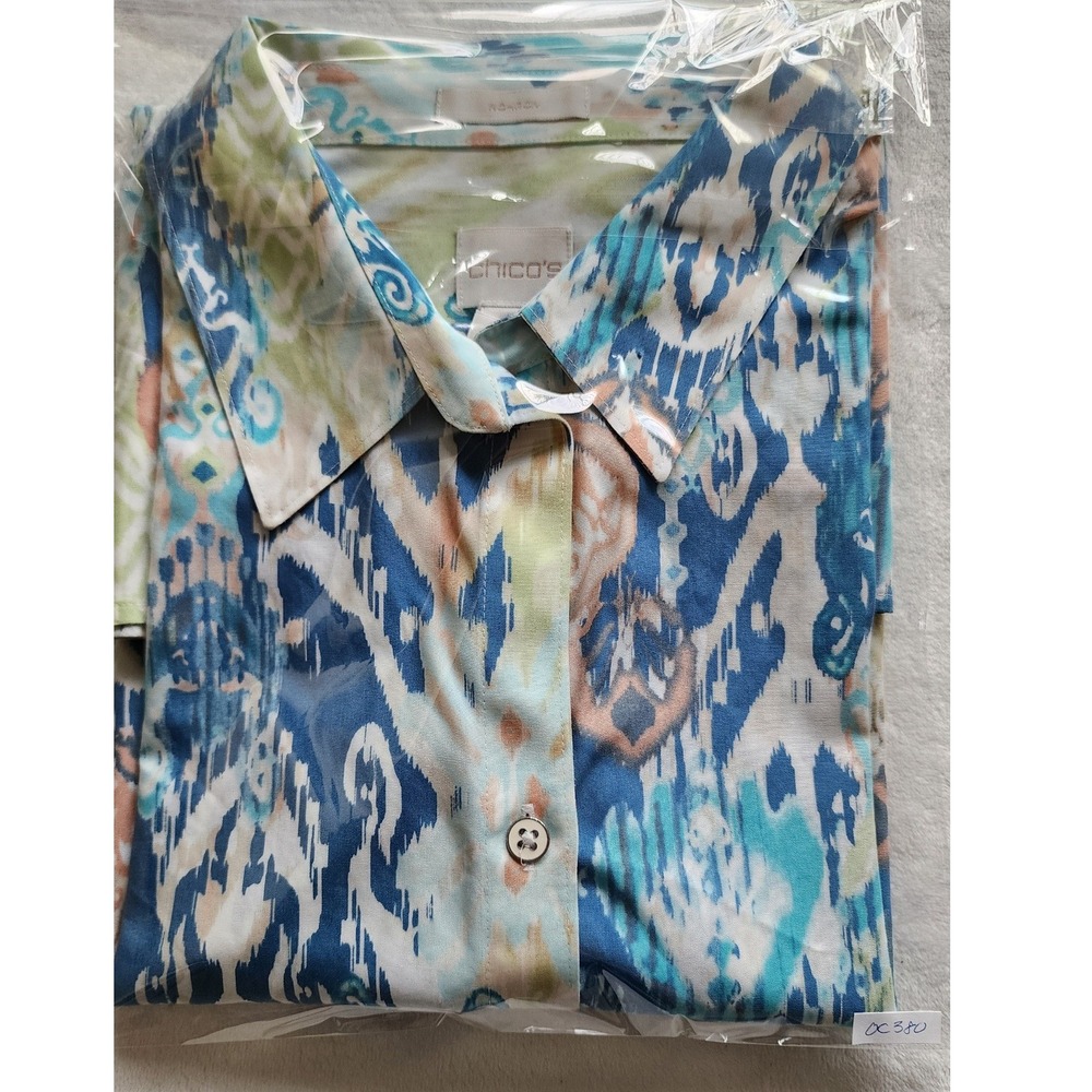 Chicos No Iron Ikat Print Button Front Roll Tab Shirt 3 Resort Vacation Coastal - Picture 6 of 6